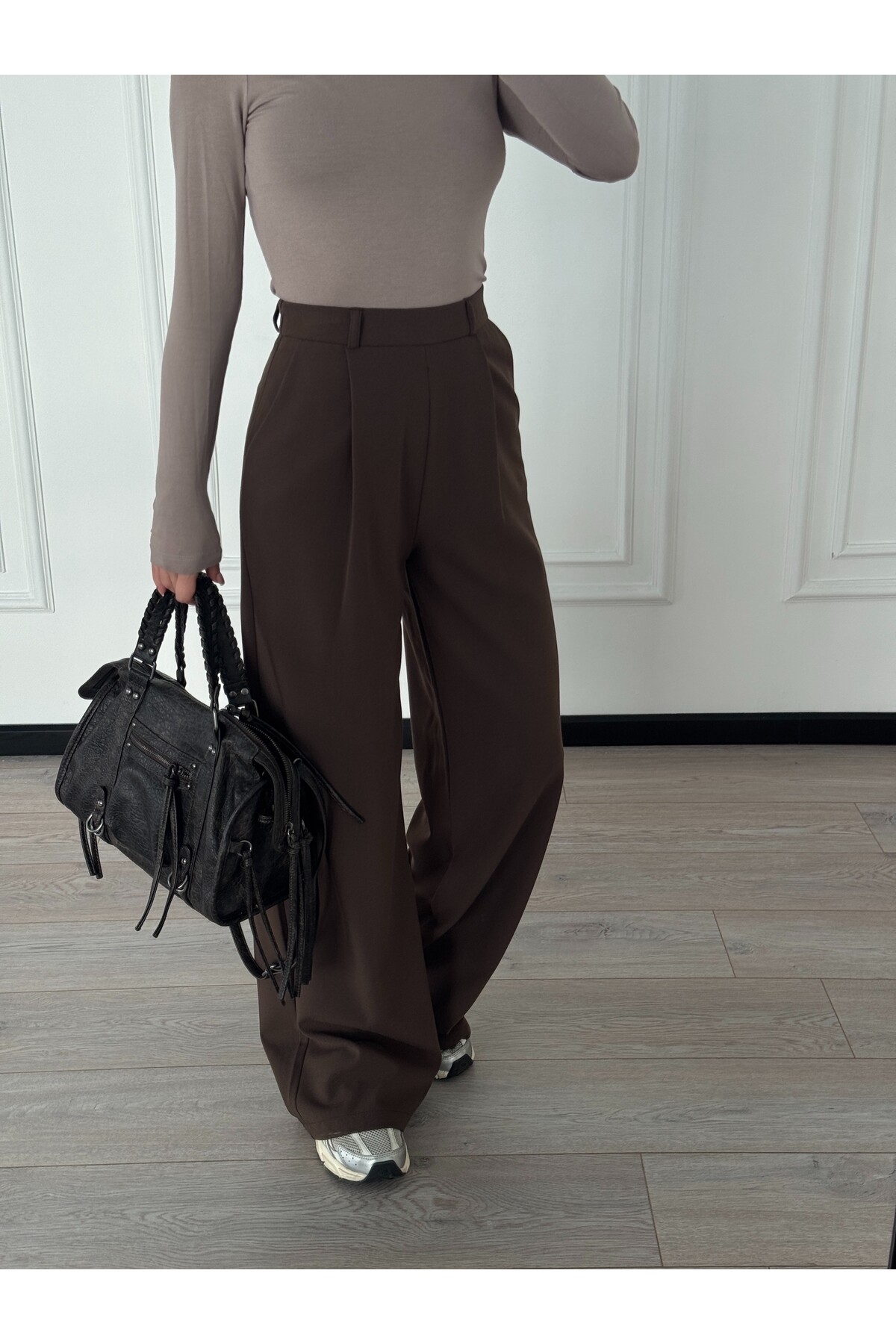 Kahverengi Poliviskon Kumaş Pileli Palazzo Kesim Pantolon