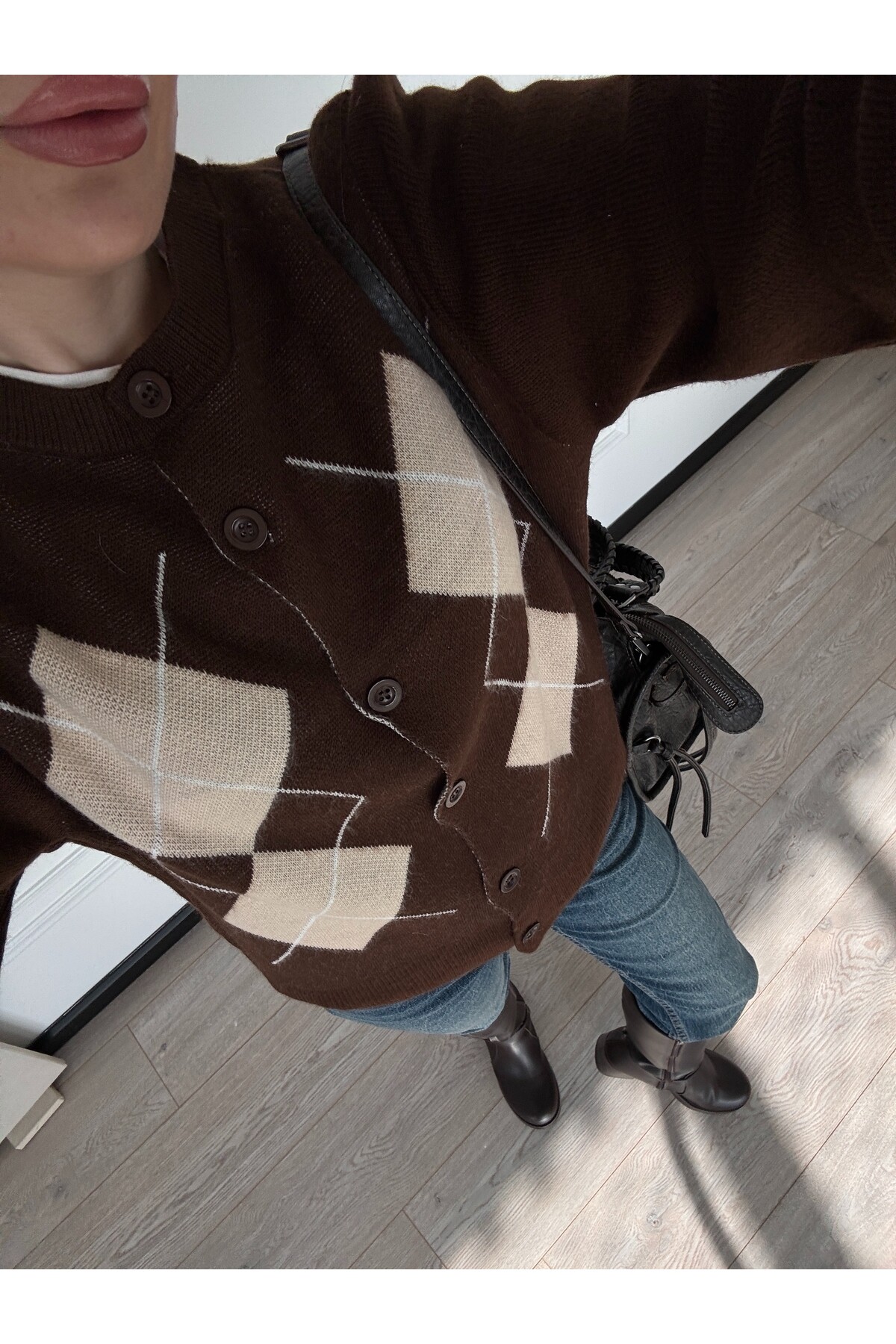 Marka Model Etiketli Baklava Desen Hırka