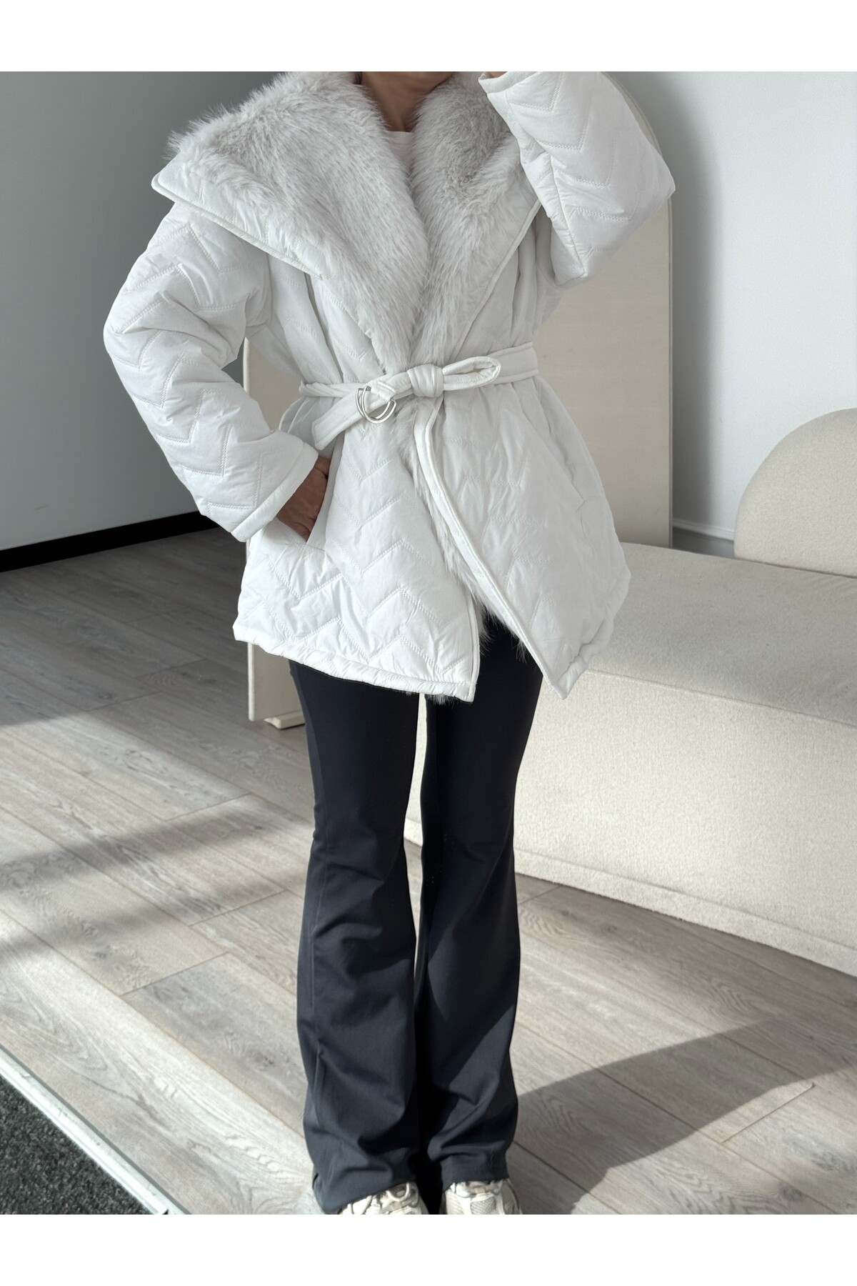 Premium Kürk Yakalı Mont