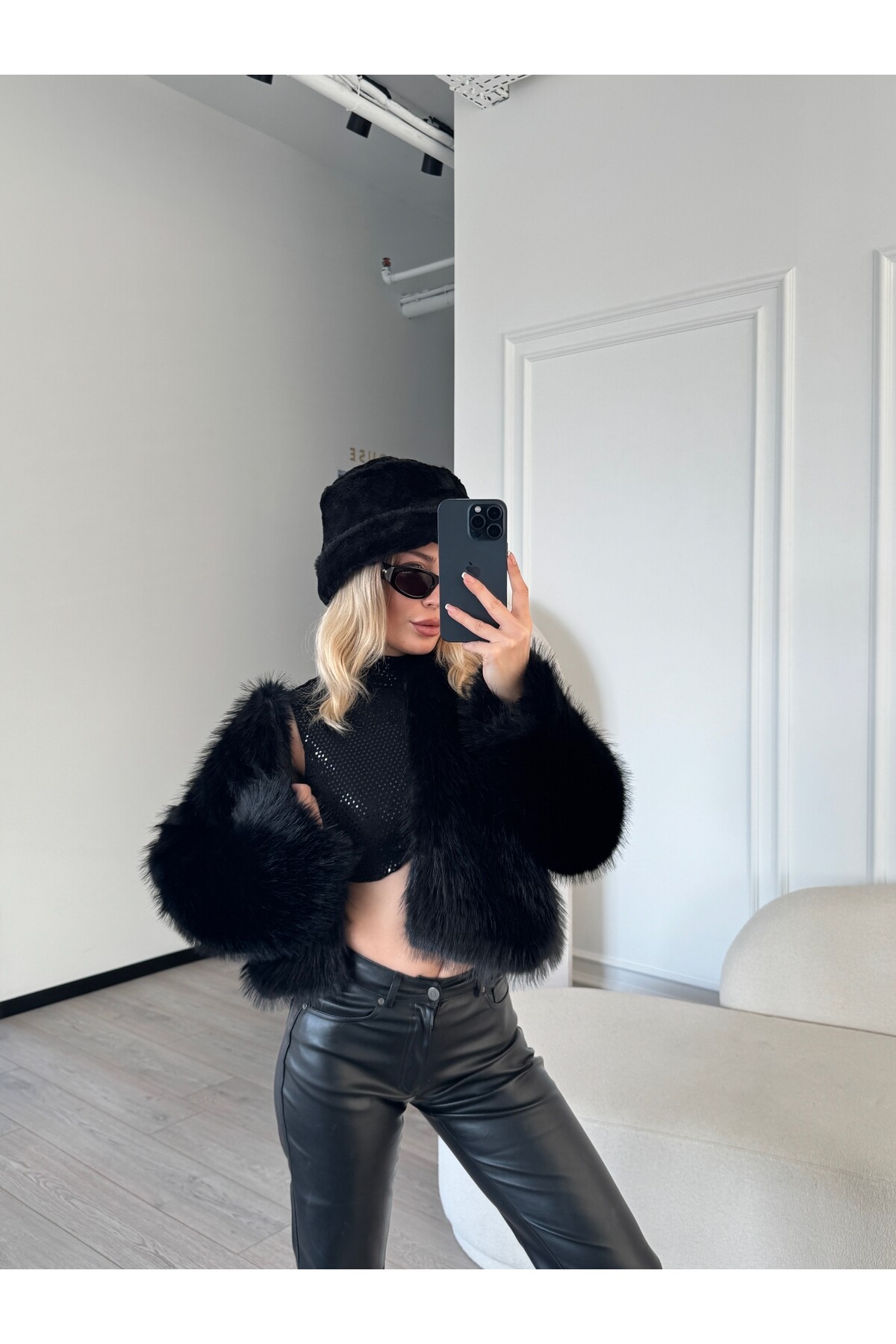 Premıum Siyah Kısa Kürk