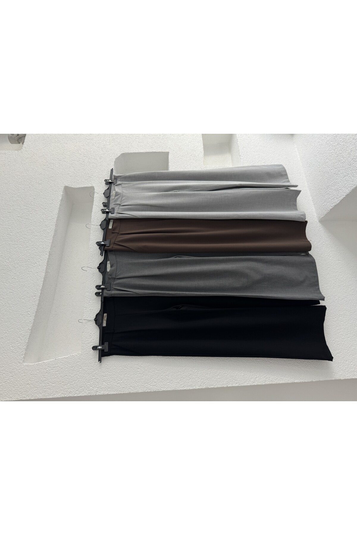 Siyah Poliviskon Kumaş Pileli Palazzo Kesim Pantolon